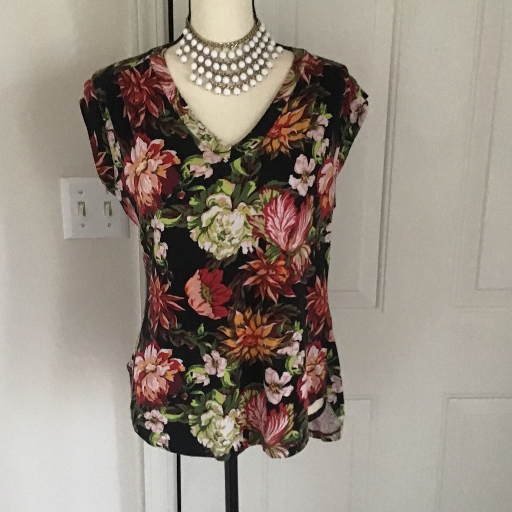 Rachel roy pleat shoulder floral ss tee top